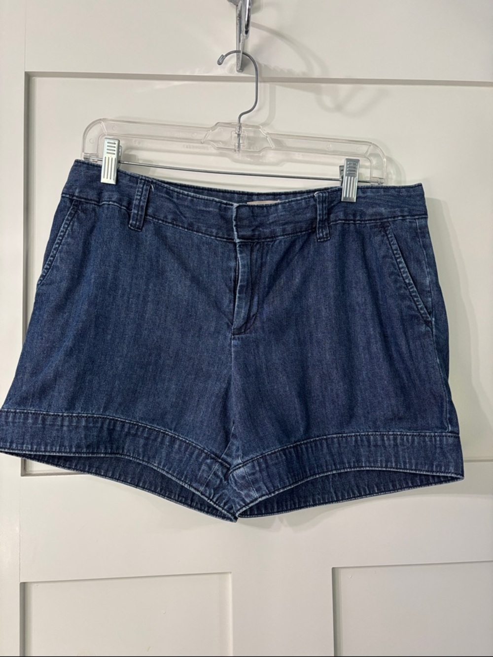 GAP Women’s Denim Shorts in Dark Blue